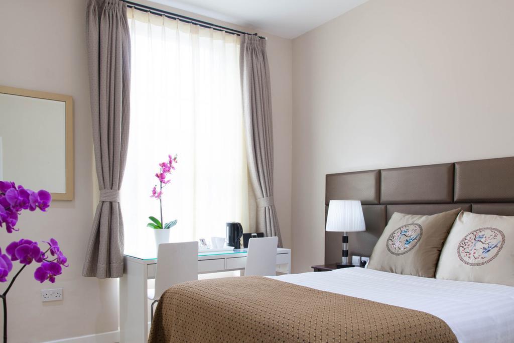 Welcome Victoria Apartahotel
